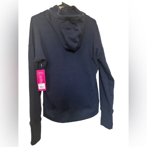 NWT- Yogalicious Dark Navy Sweathsirt. Size Medium. High neck - Picture 2 of 7